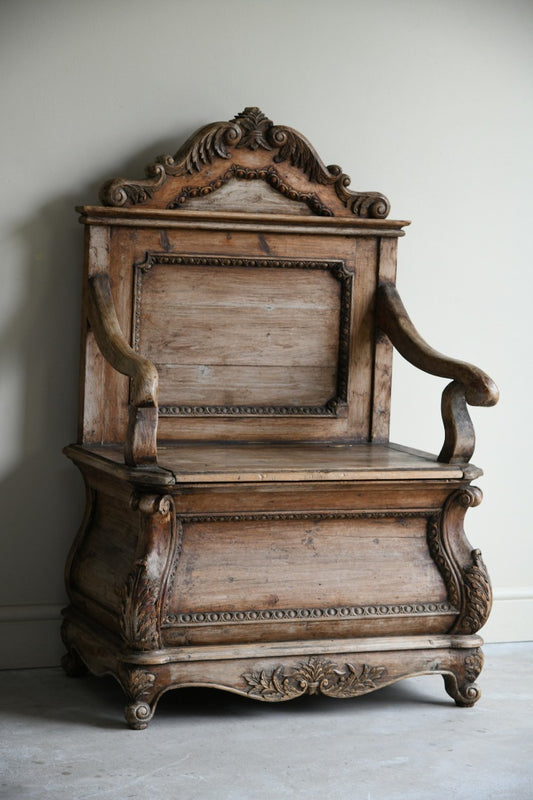 Pine Antique Style Pine Settle