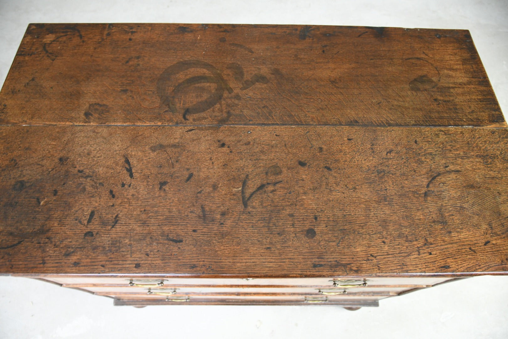 Early 18th Century Walnut & Oak Chest of Drawers