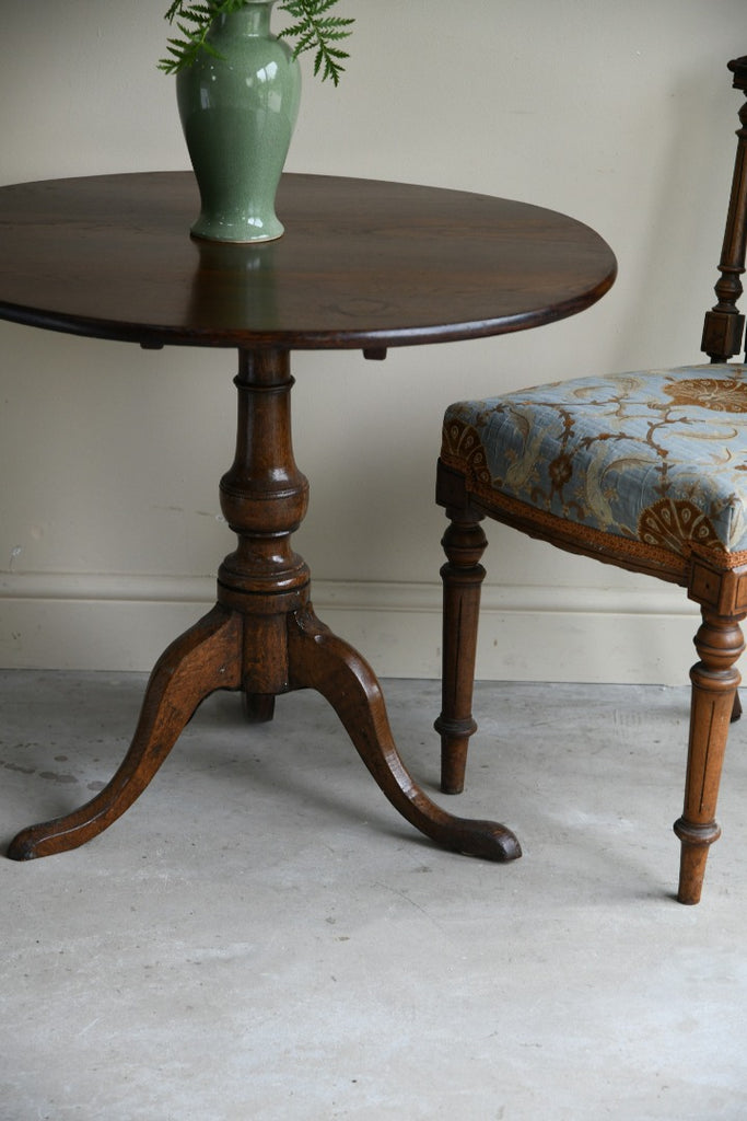 Antique Oak Tilt Top Table