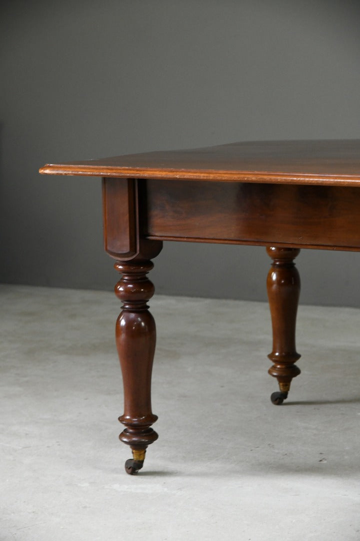 Antique Mahogany Dining Table