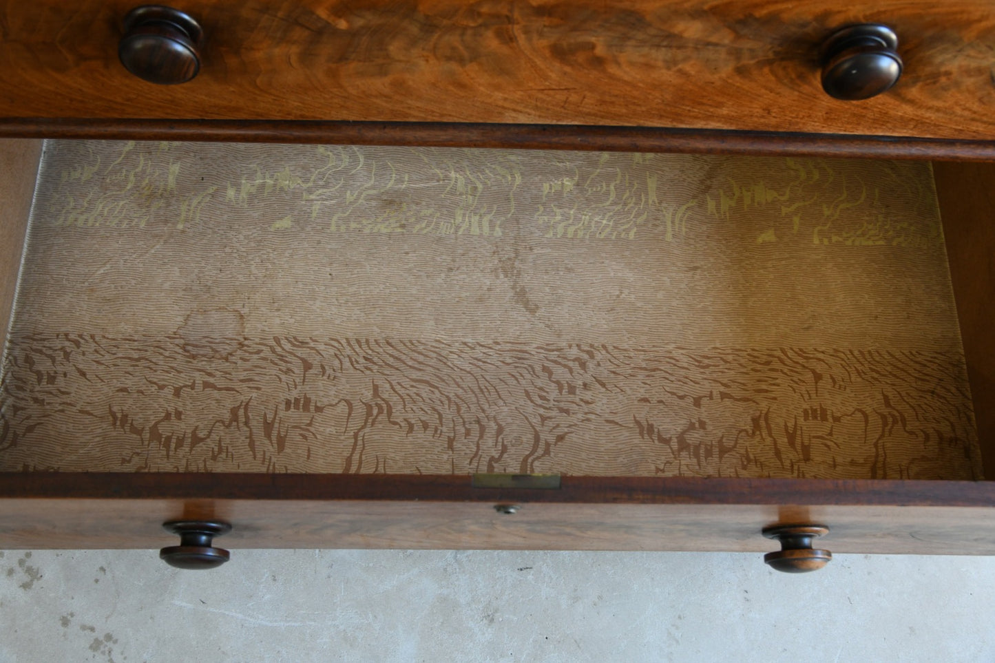 Mahogany Straight Front Chest of Drawers