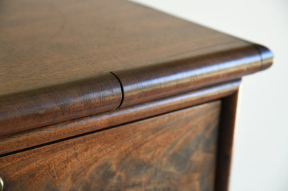 Mahogany Straight Front Chest of Drawers