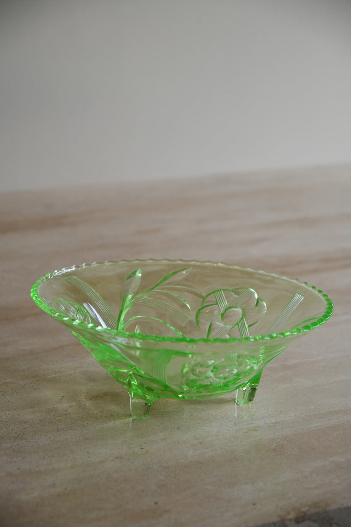 Vintage 1930s Green Glass Bowl