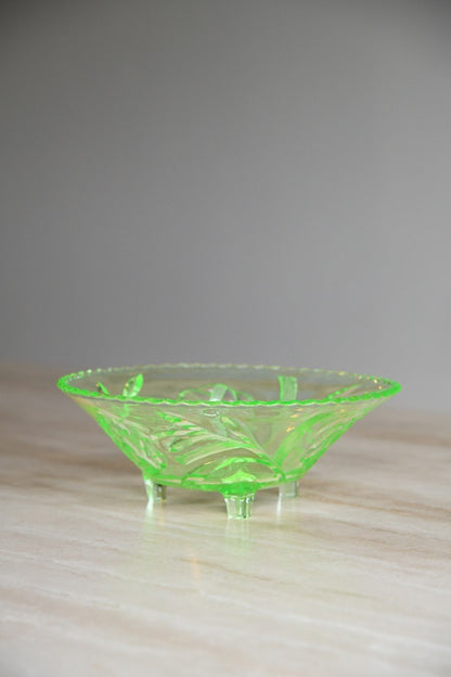 Vintage 1930s Green Glass Bowl