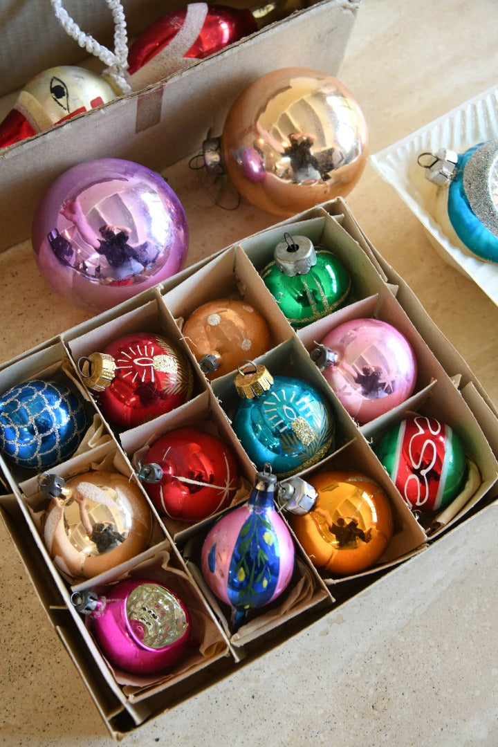 Collection Vintage Glass Christmas Tree Ornaments