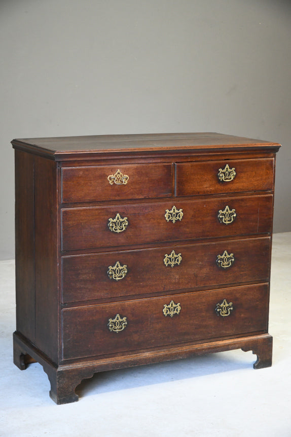 Georgian Chest of Drawers