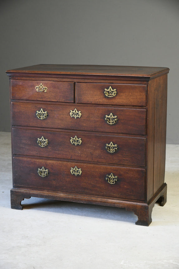 Georgian Chest of Drawers