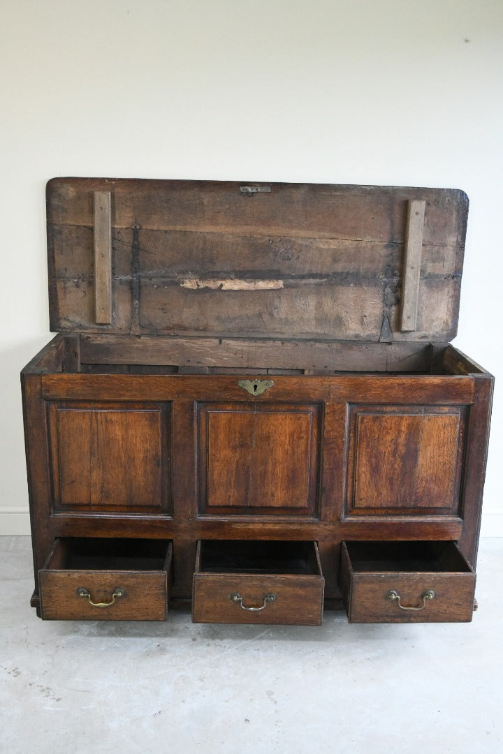 Antique Oak Mule Chest