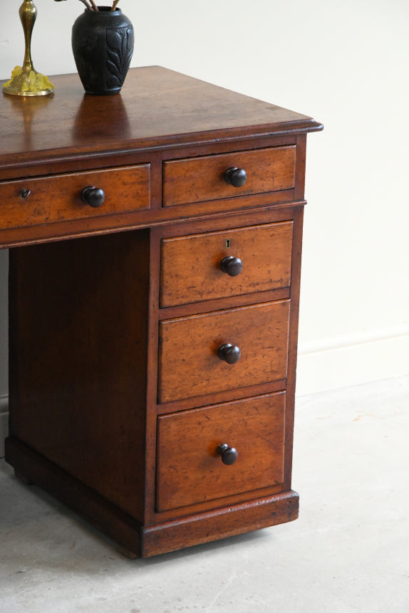 Antique Mahogany Twin Pedestal Desk