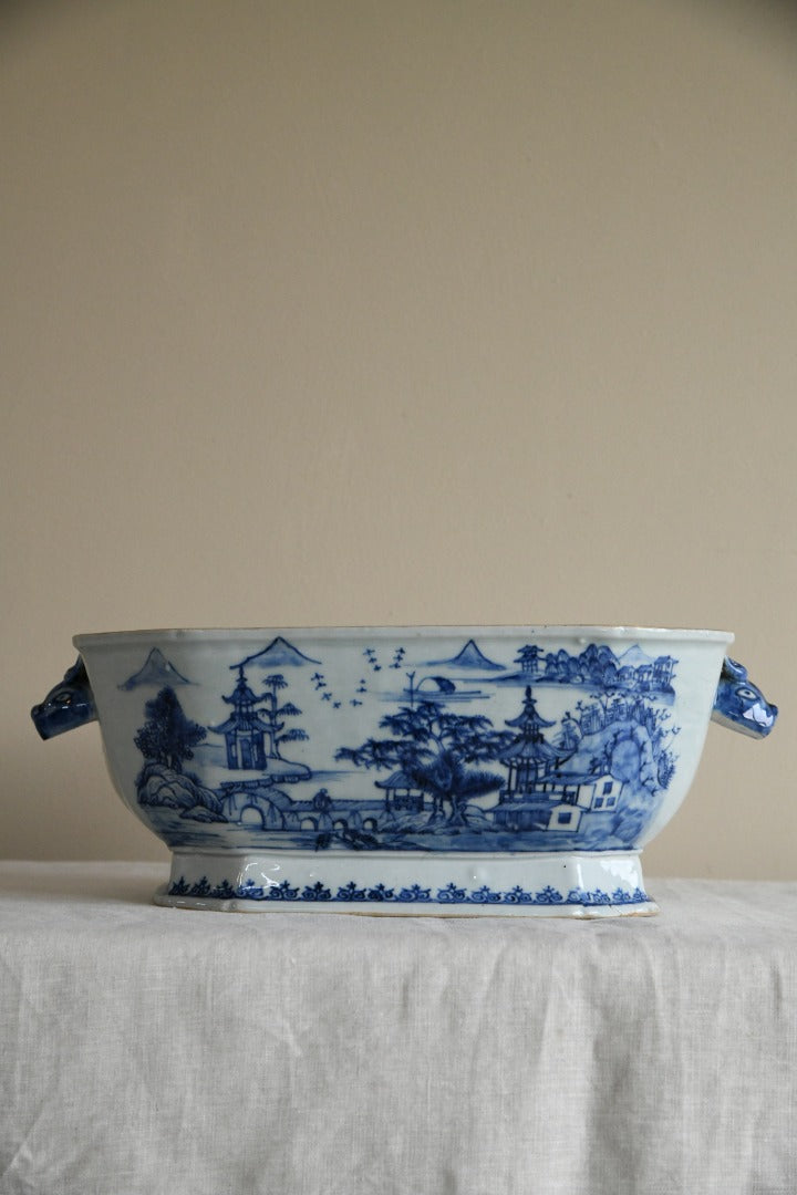 Antique Chinese Export Tureen