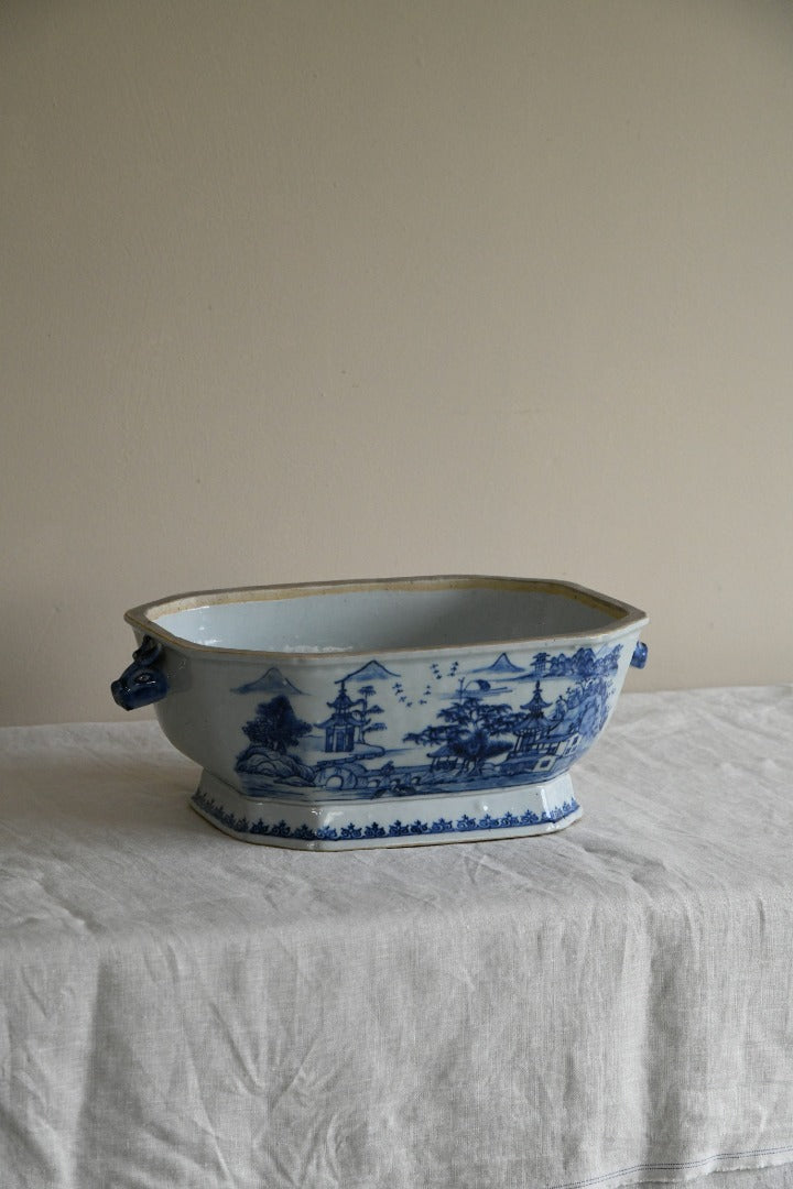 Antique Chinese Export Tureen