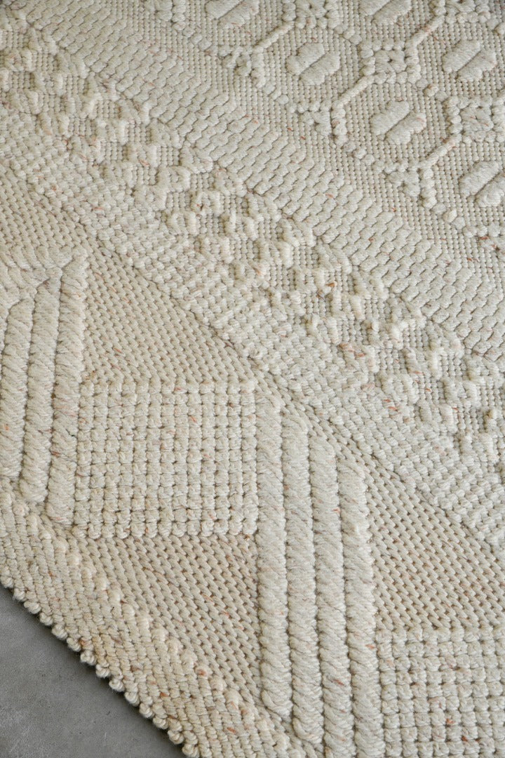 Felpa Pura Large Cream Wool Rug