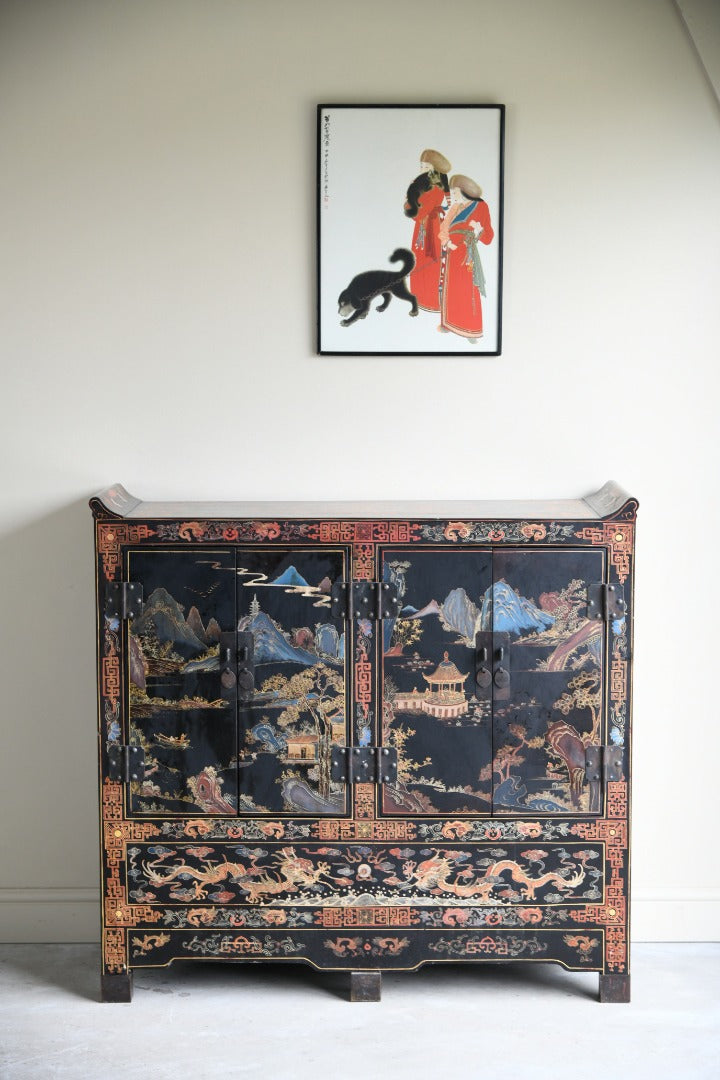 Chinoiserie Cabinet