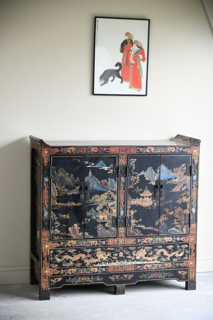 Chinoiserie Cabinet