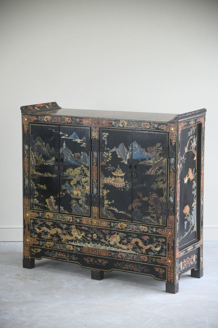 Chinoiserie Cabinet