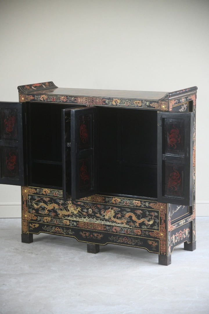 Chinoiserie Cabinet