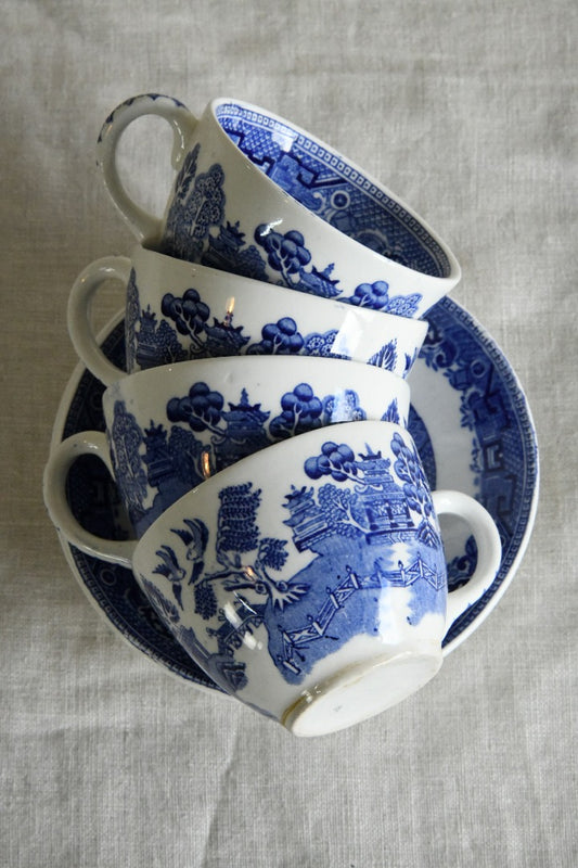 4 Willow Coffee Cups & Saucers