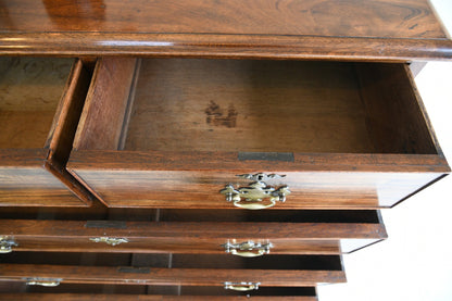 Antique Mahogany Chest of Drawers