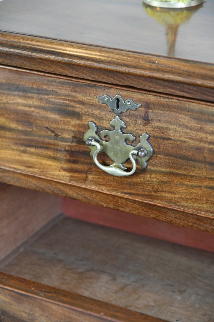 Antique Mahogany Chest of Drawers