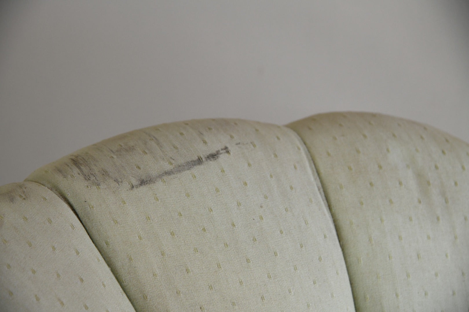 Vintage Style Upholstered Chaise Longue