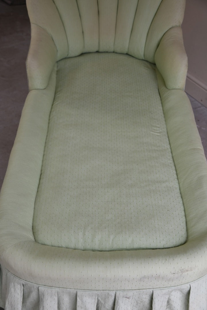 Vintage Style Upholstered Chaise Longue