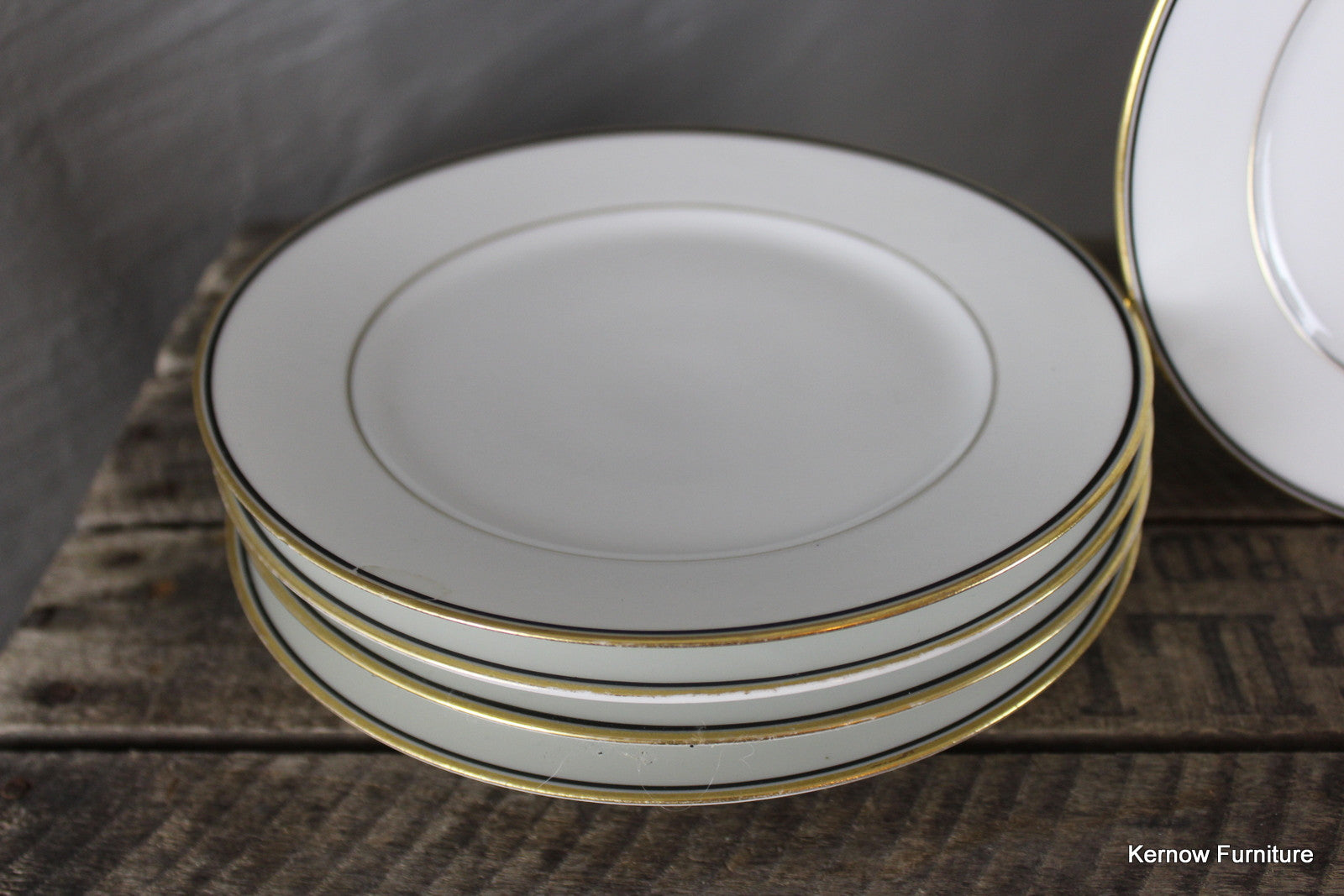 4 Traditional Style White Porcelain Side Plates - Kernow Furniture