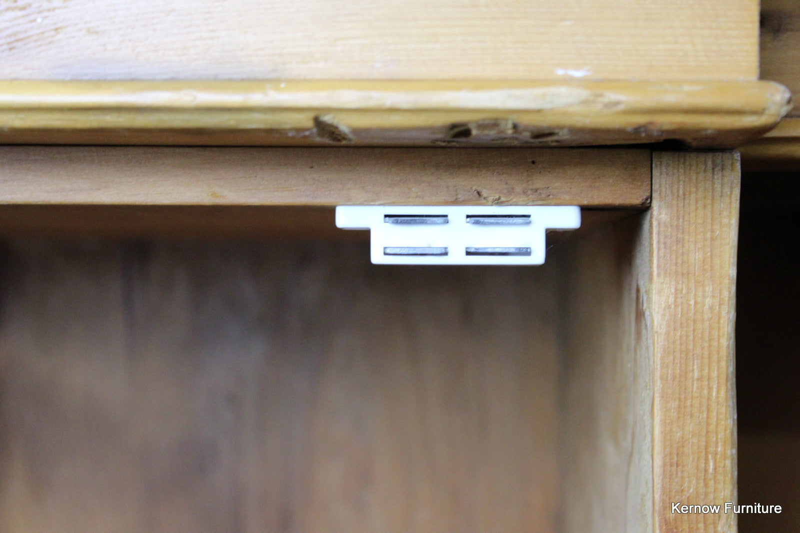 Rustic Pine Breakfront Sideboard - Kernow Furniture