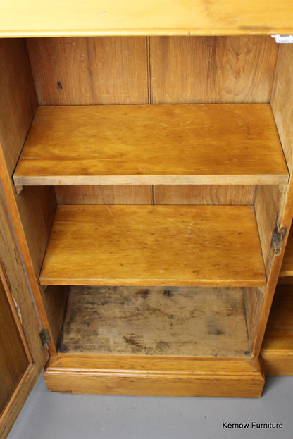 Rustic Pine Breakfront Sideboard - Kernow Furniture