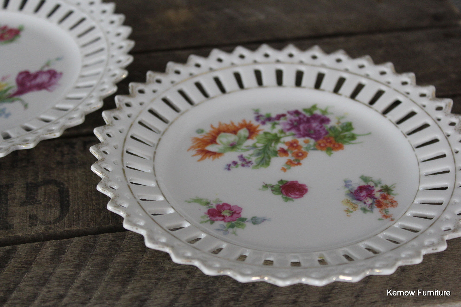 Set 6 Pierced China Floral Plates - Kernow Furniture