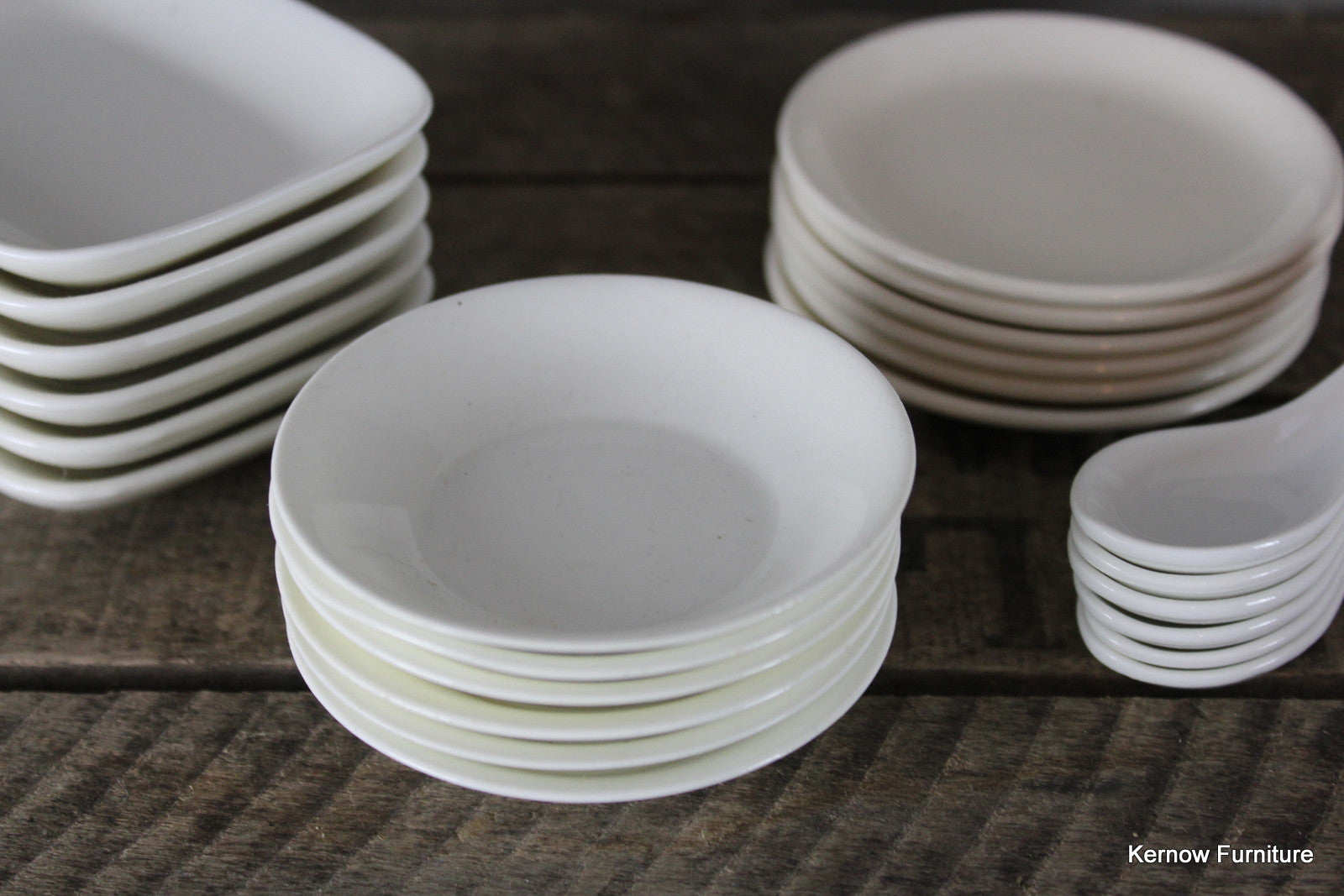 Collection Small White Dishes - Kernow Furniture