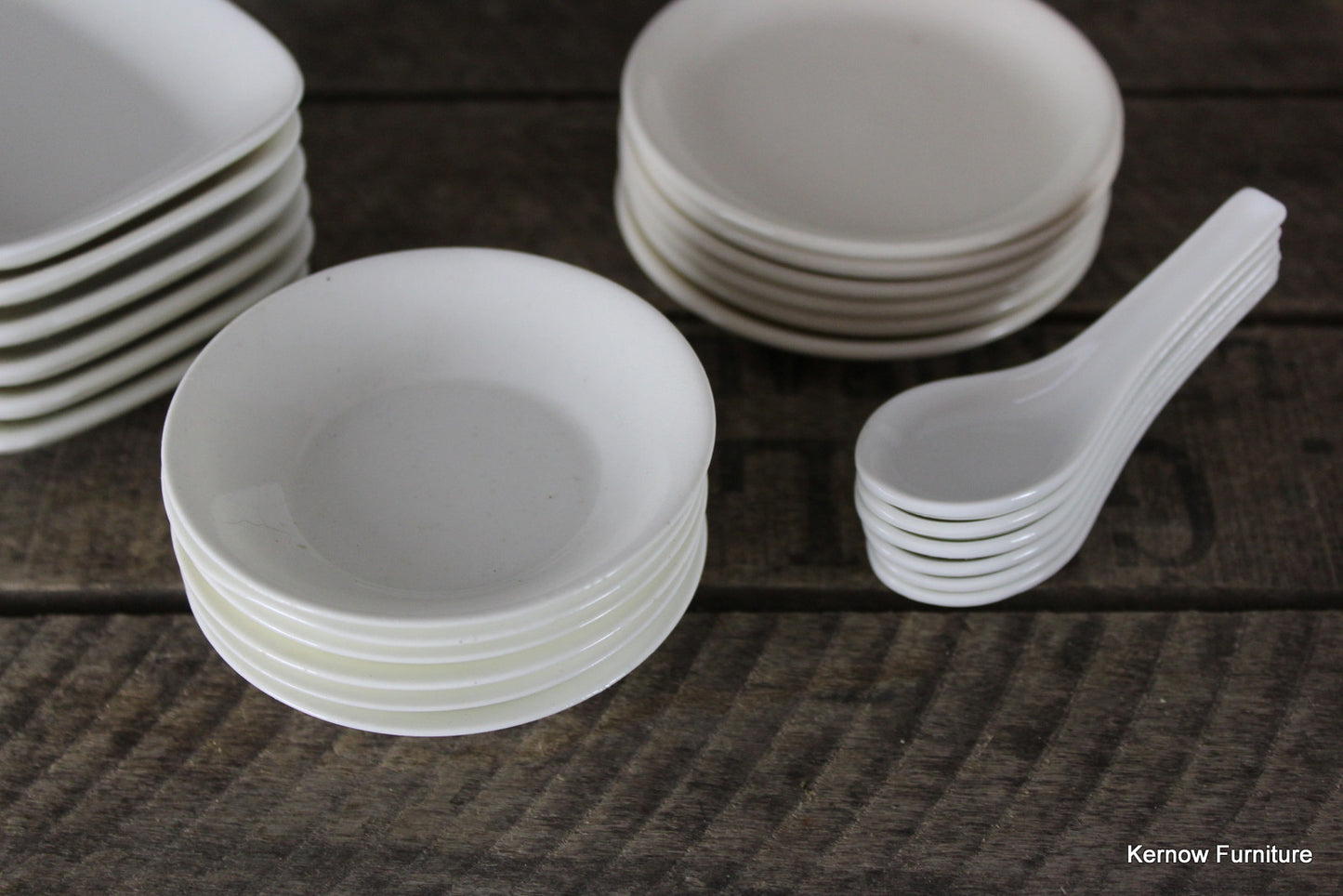 Collection Small White Dishes - Kernow Furniture