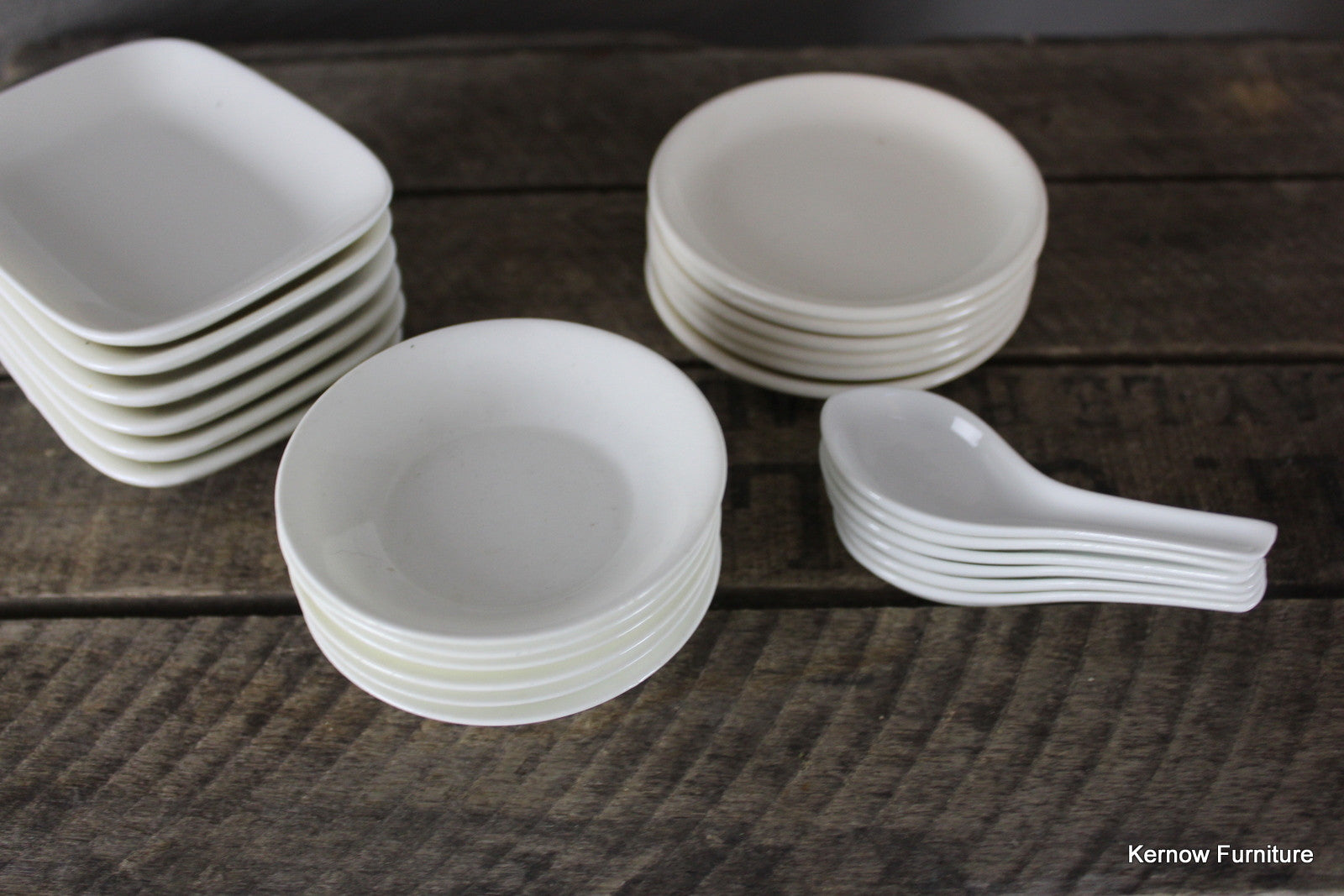 Collection Small White Dishes - Kernow Furniture