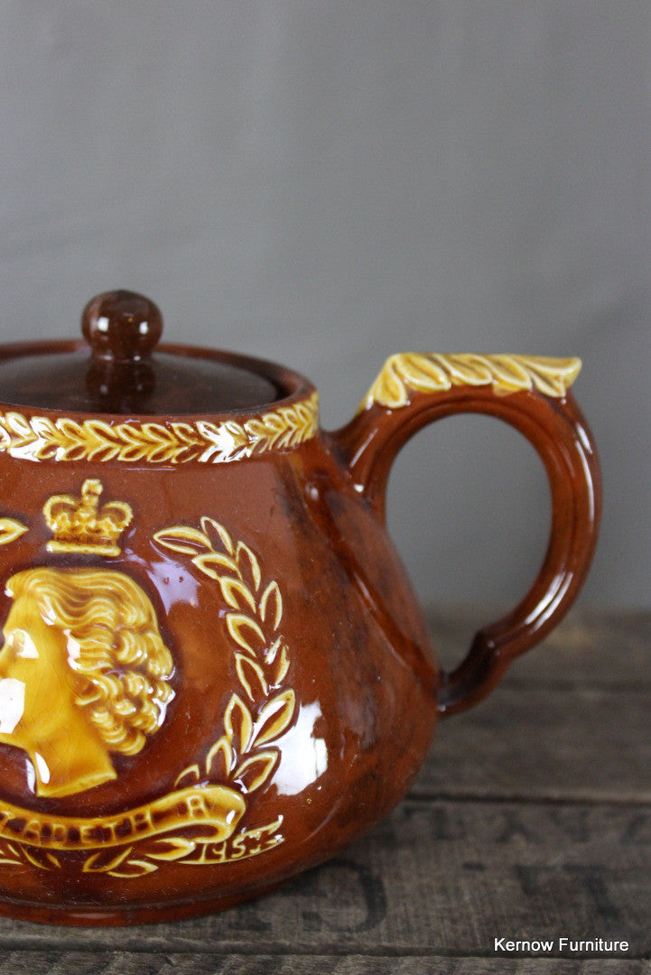 Dartmouth Pottery Coronation Tea Pot - Kernow Furniture