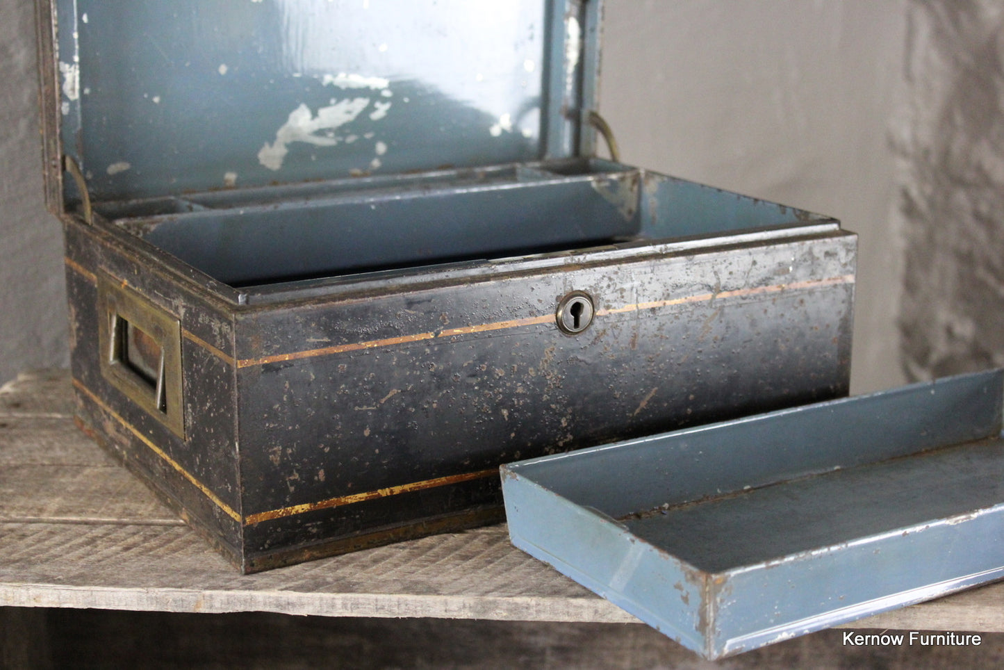 Black Victorian Campaign Tin - Kernow Furniture