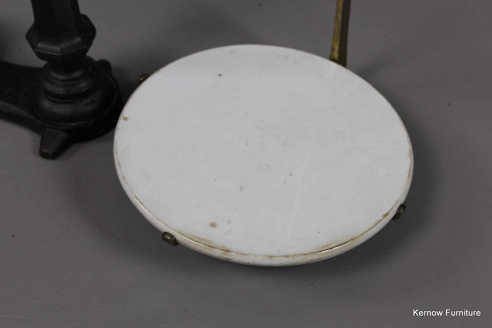 Victorian Shop Counter Scales - Kernow Furniture