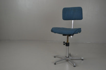 Retro Swivel Office Desk Chair - Kernow Furniture