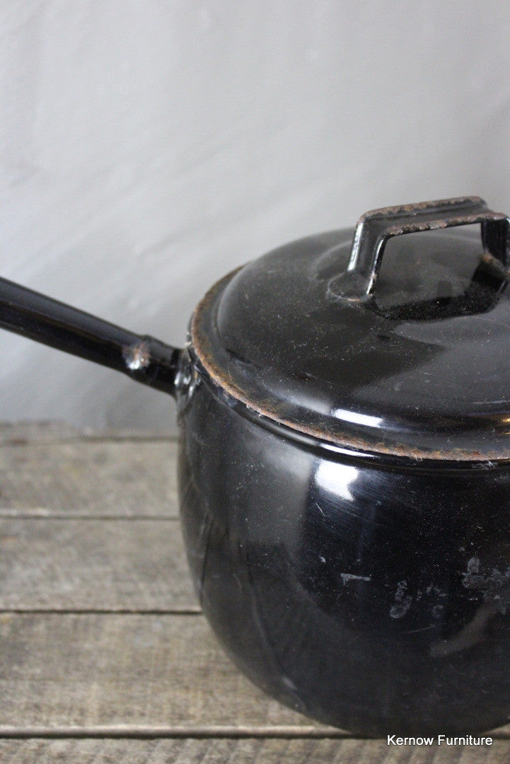 Black Enamel Saucepan - Kernow Furniture