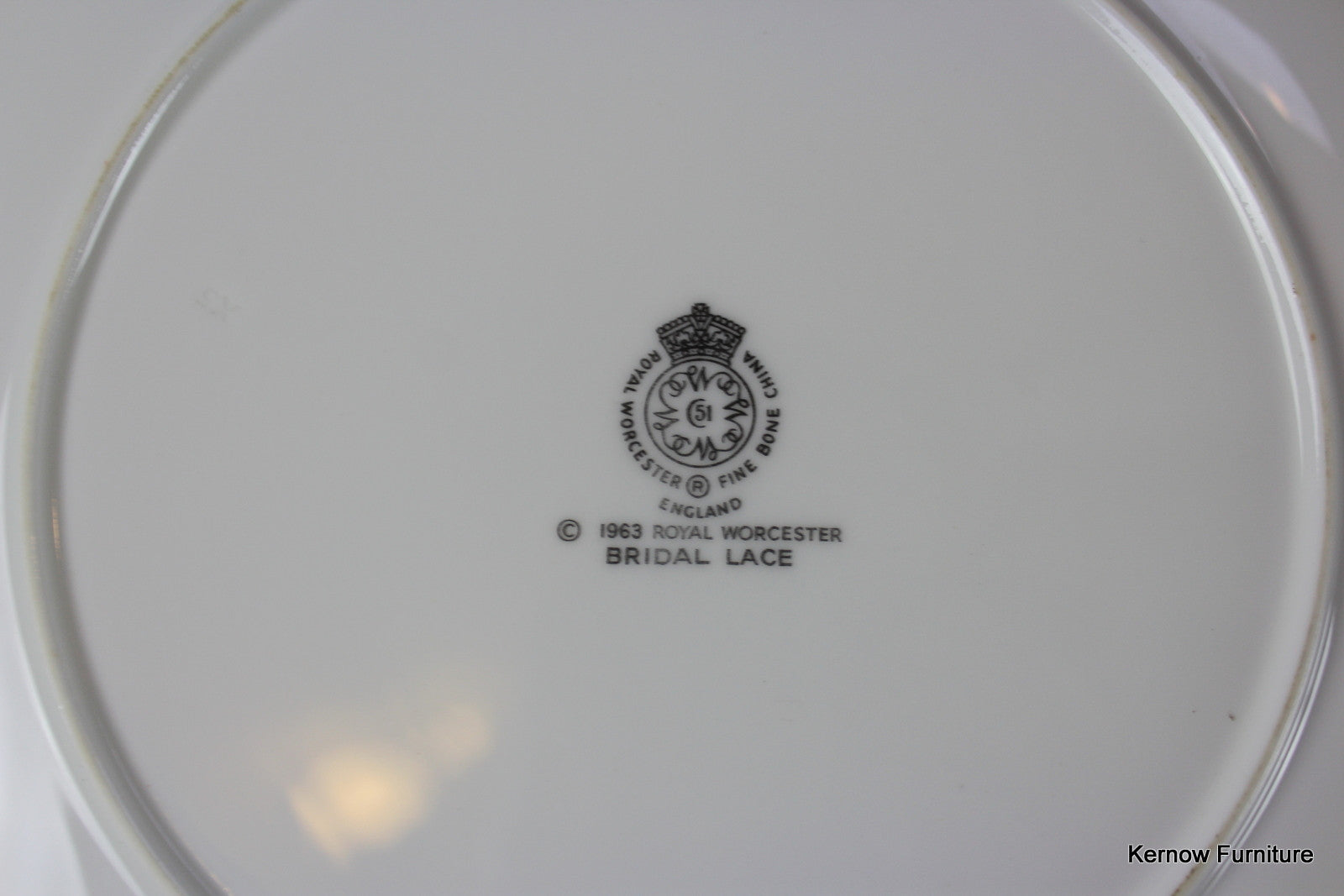 Royal Worcester Bridal Lace Plate - Kernow Furniture