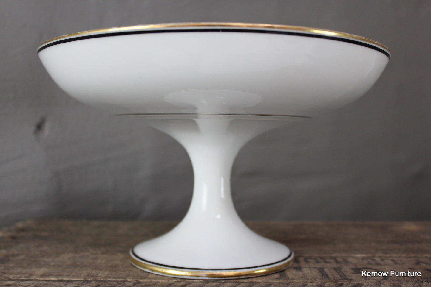 White Porcelain Compote - Kernow Furniture