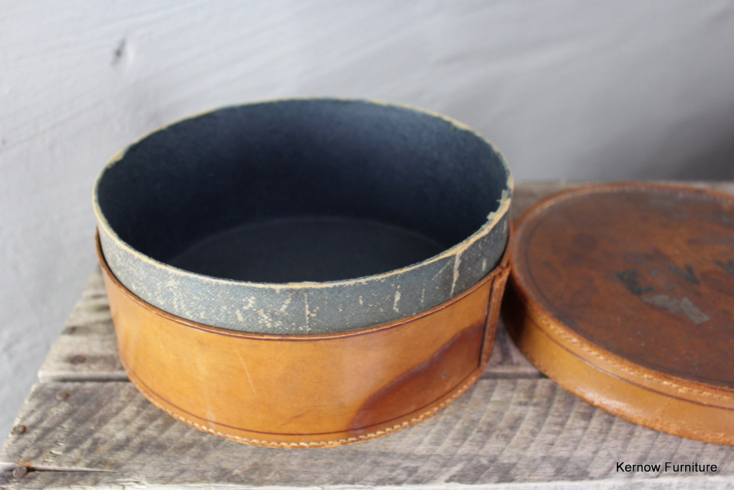 Leather Collar Box - Kernow Furniture