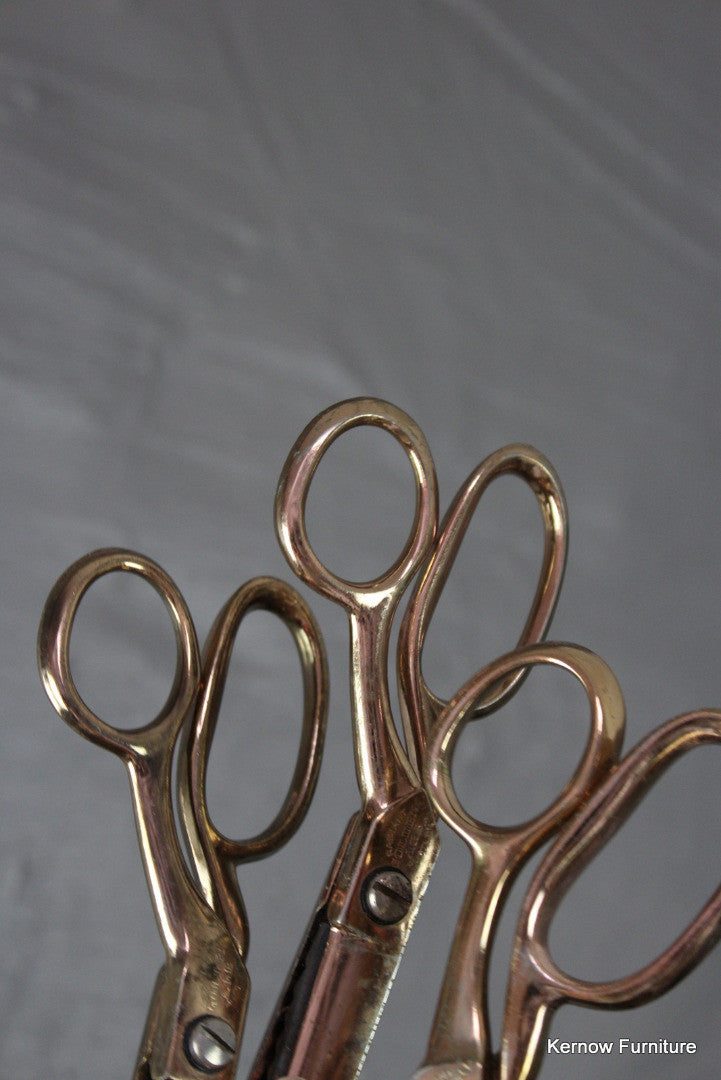 Pinking Shears - Kernow Furniture