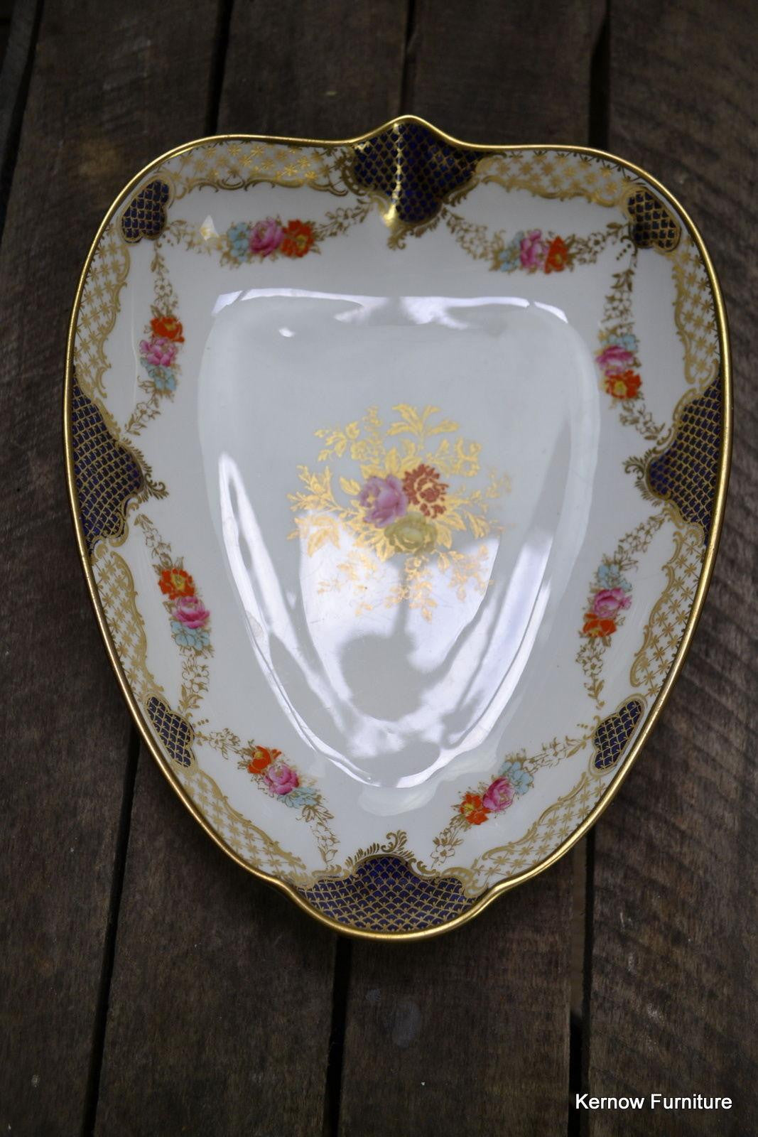 Wedgwood Leaf Shape Serving Dish Floral Blue & Gilt X3848 - Kernow Furniture