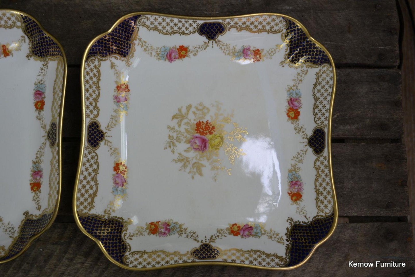 Wedgwood Square Dish Plate Blue & Gilt X3848 - Kernow Furniture