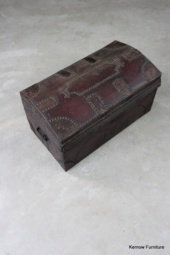 Antique Vintage Studded Leather Dome Top Trunk - Kernow Furniture