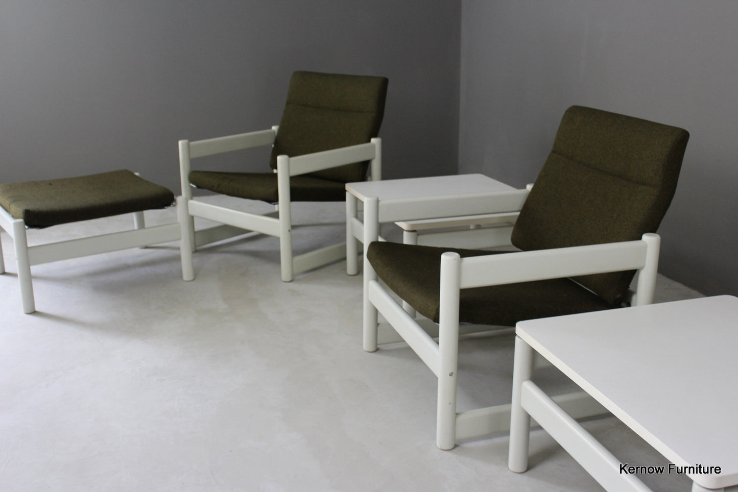 Retro Easy Chair & Table Set - Kernow Furniture