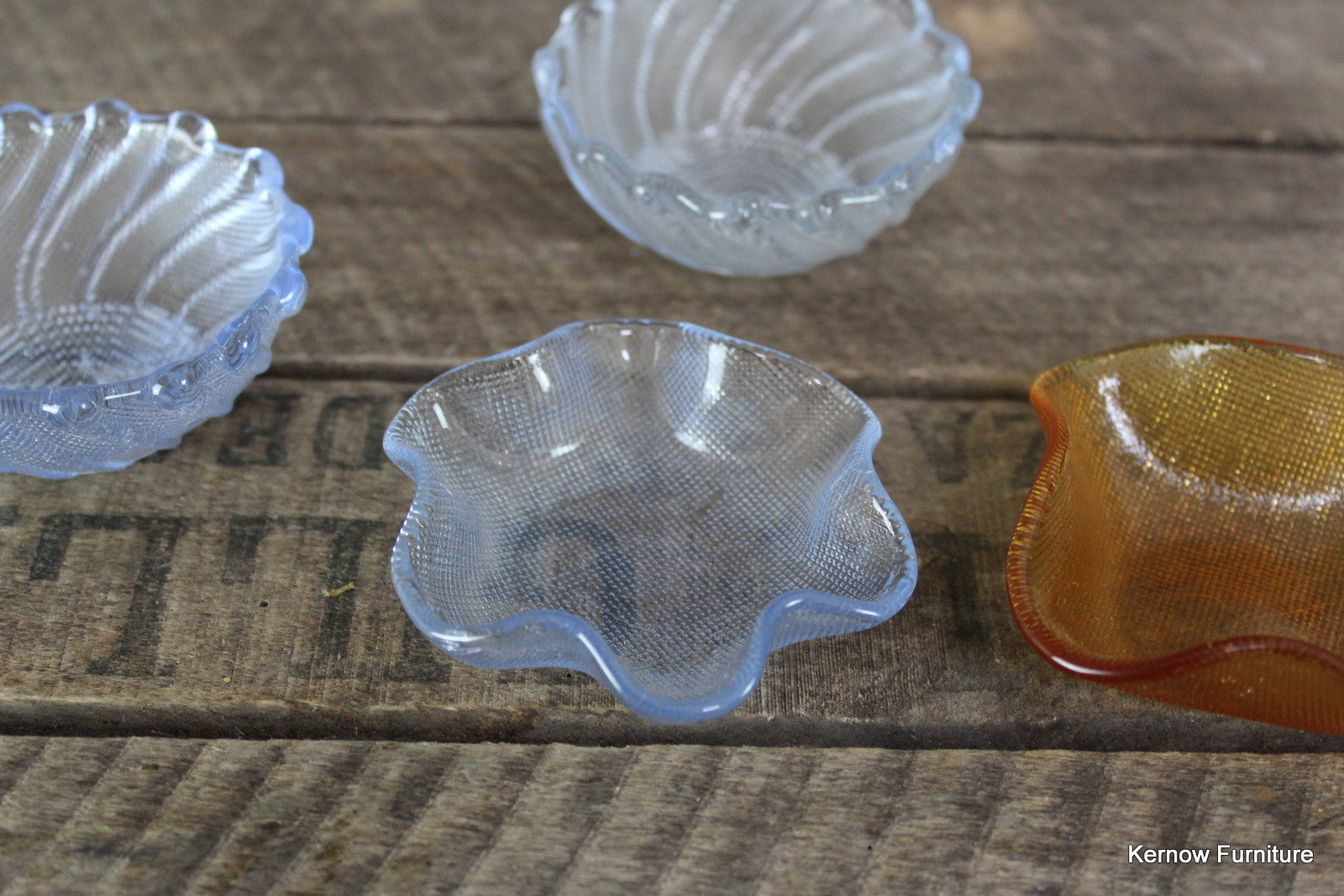 Small Glass Dishes - Kernow Furniture