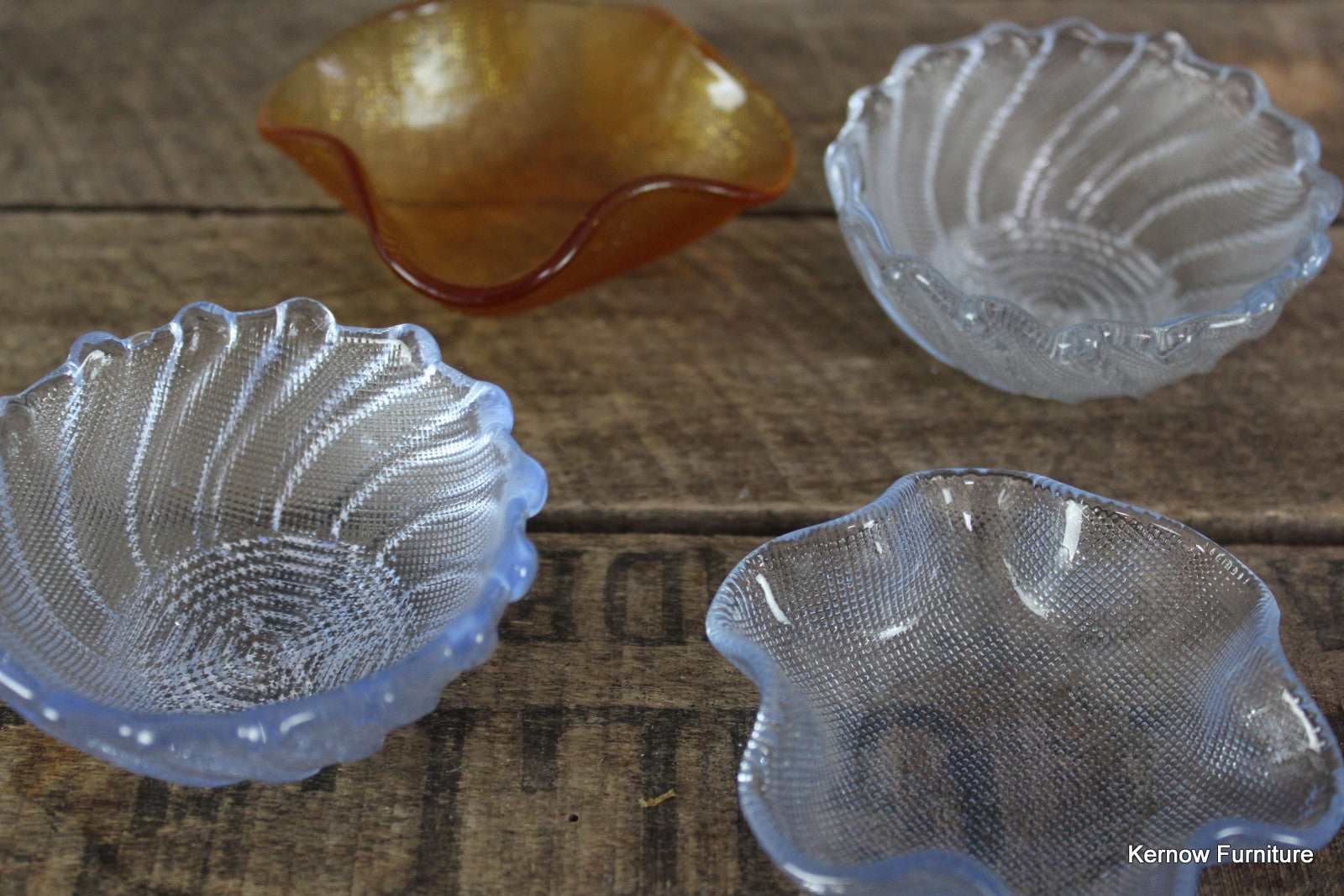 Small Glass Dishes - Kernow Furniture