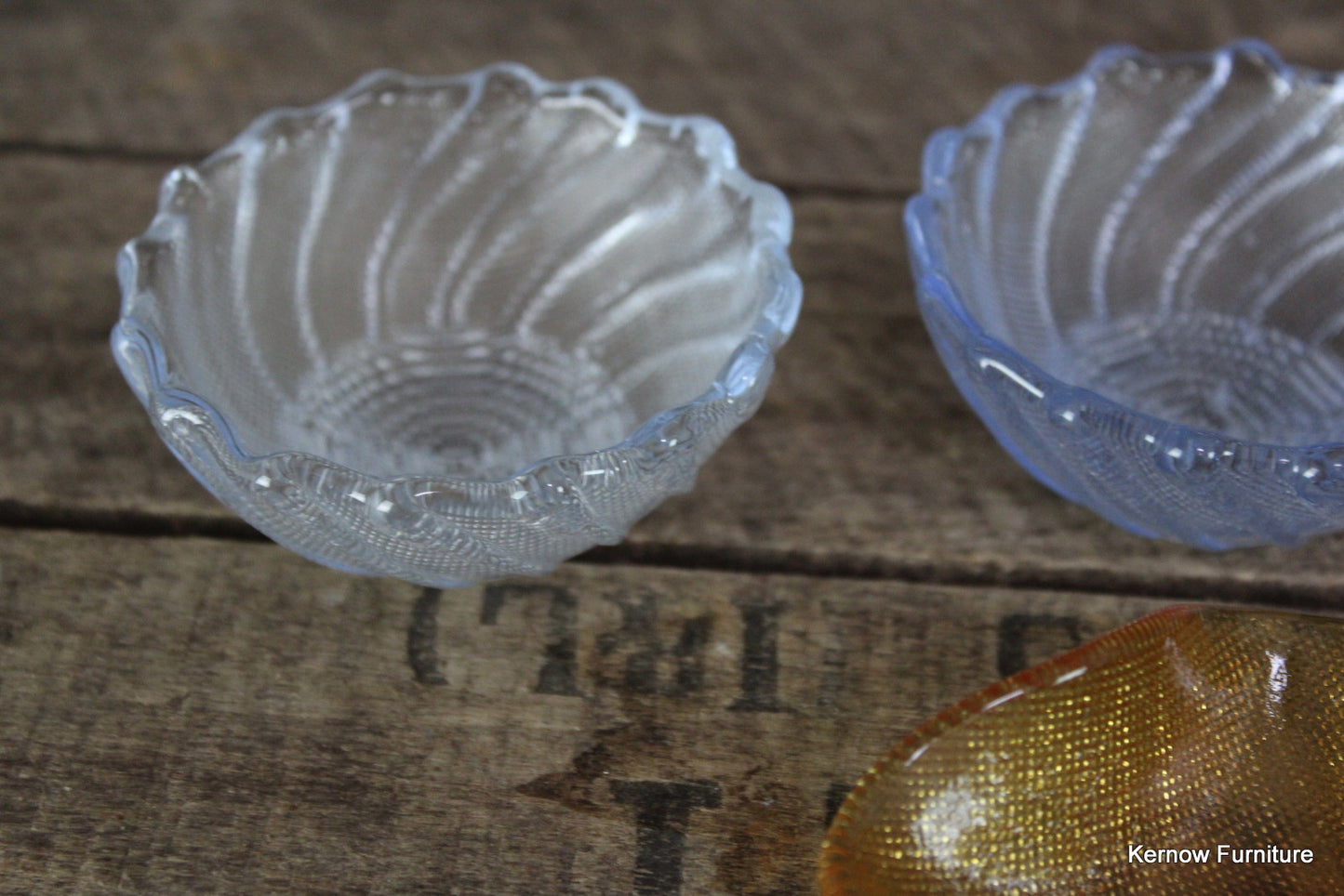 Small Glass Dishes - Kernow Furniture