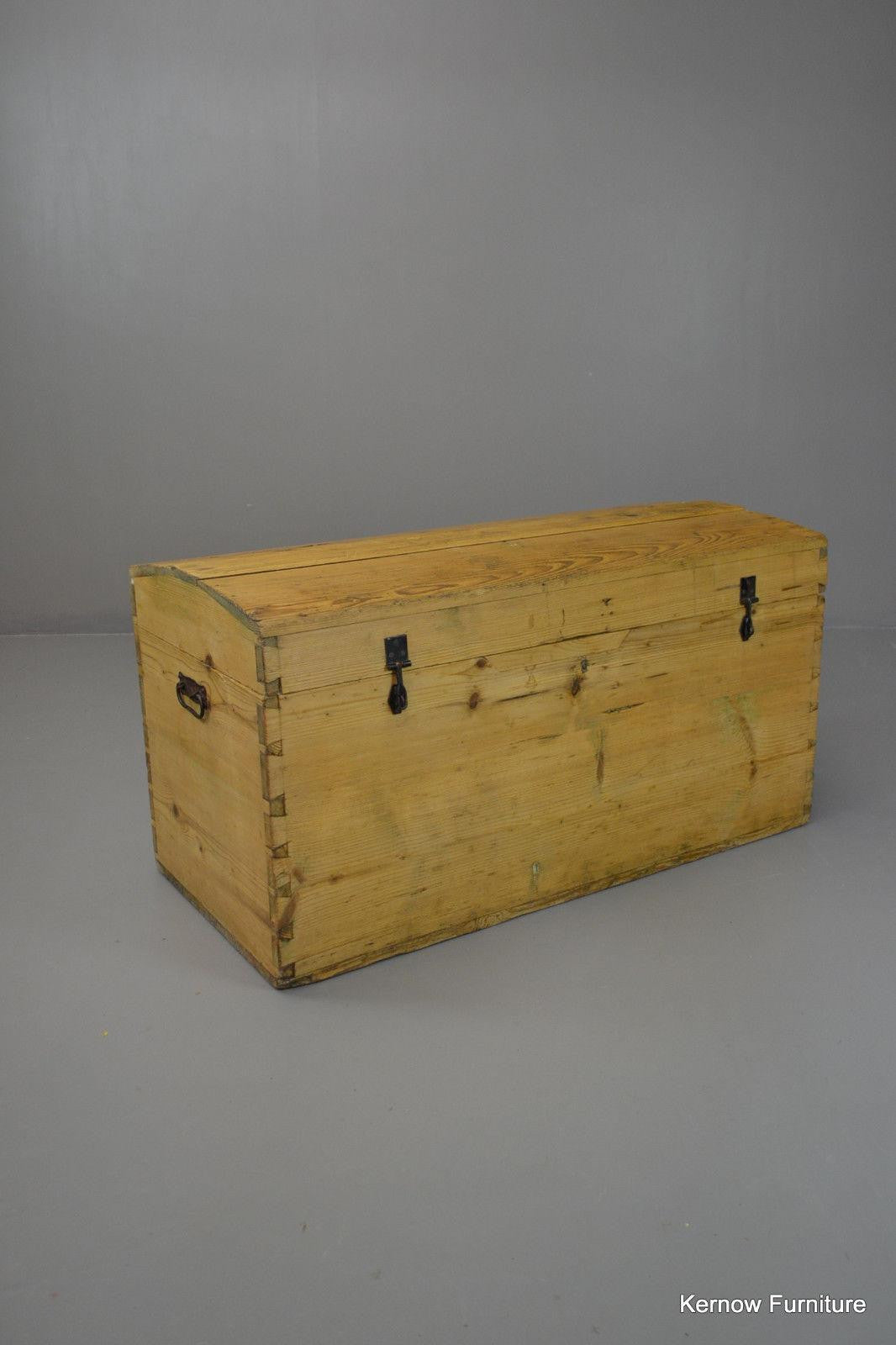 Antique Pine Dutch Dome Top Kist Trunk Blanket Box - Kernow Furniture