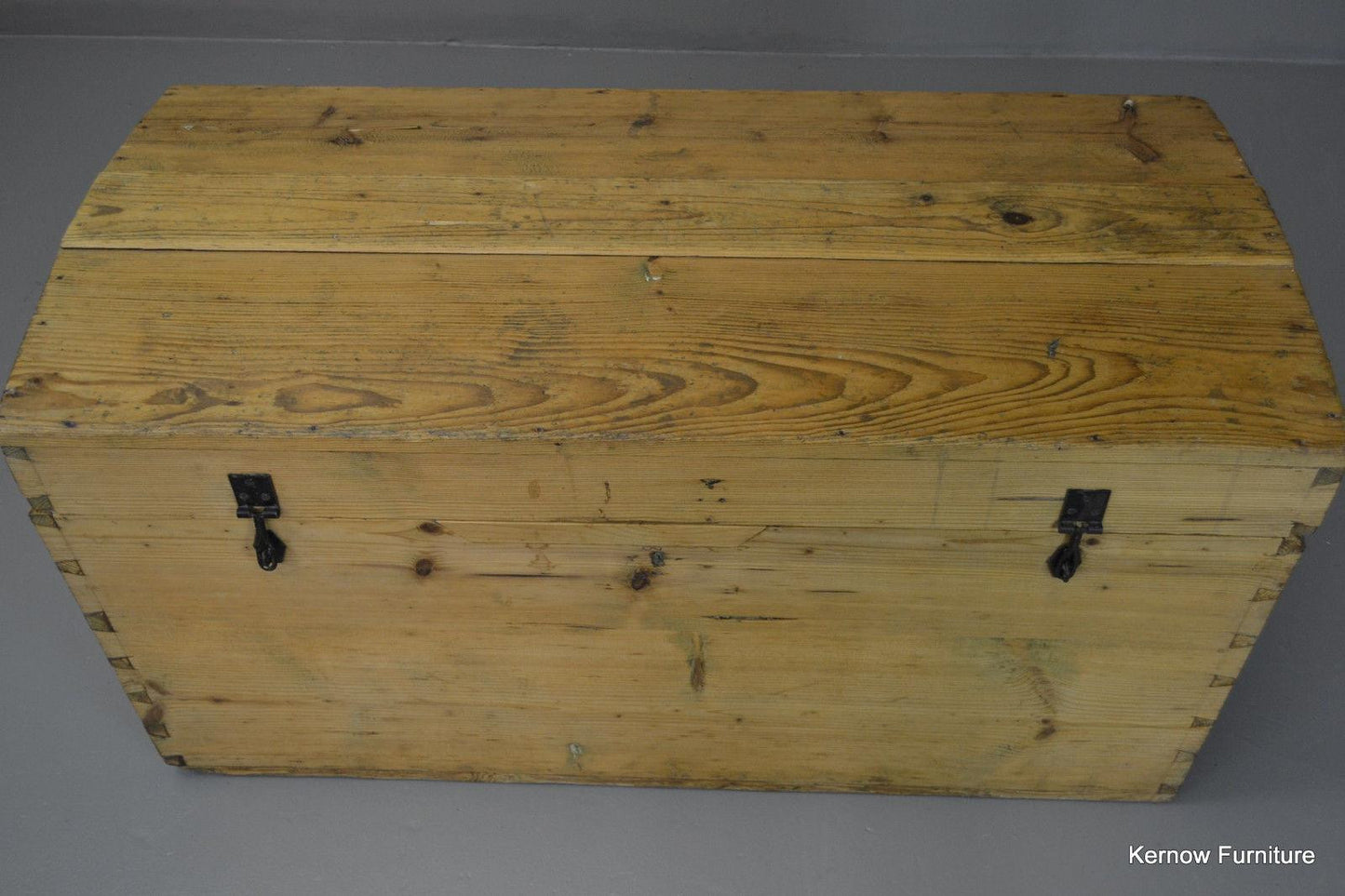 Antique Pine Dutch Dome Top Kist Trunk Blanket Box - Kernow Furniture